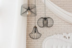 Jak wybrać idealną lampę do kuchni dopasowaną do stylu wnętrza?