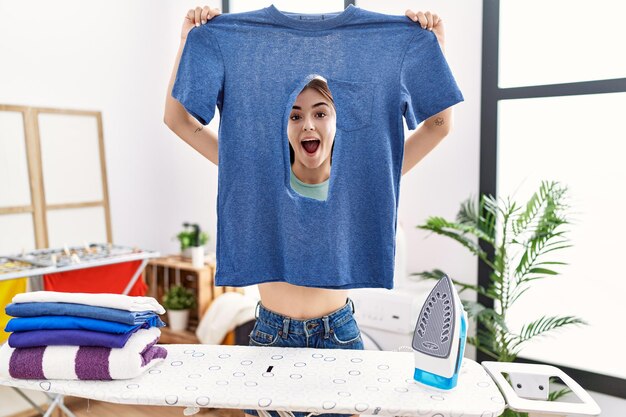 Jak odpowiednio pielęgnować domowe tkaniny, aby służyły przez lata?